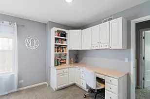 483 Castle Pnes Ln, Riverwoods, IL 60015 - Photo 21