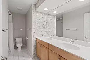 483 Castle Pnes Ln, Riverwoods, IL 60015 - Photo 23