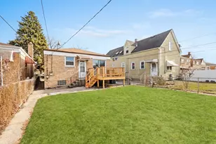 3606 S 53rd Ct, Cicero, IL 60804 - Photo 15