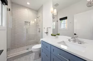 121 N Julian St, Naperville, IL 60540 - Photo 33