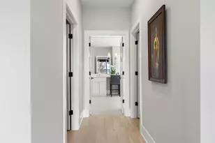 121 N Julian St, Naperville, IL 60540 - Photo 23