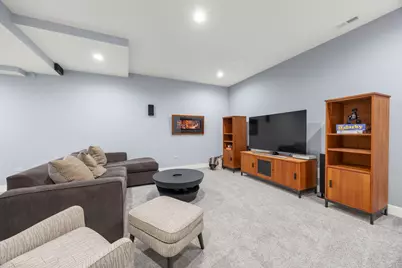 121 N Julian Street, Naperville, IL 60540 - Photo 41