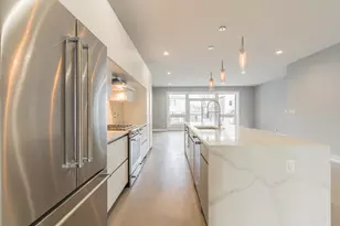 731 W 17th St, Chicago, IL 60616 - Photo 33