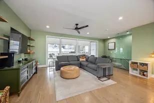 731 W 17th St, Chicago, IL 60616 - Photo 7