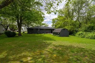 7277 E 3000 N Rd, Cornell, IL 61319 - Photo 29