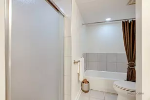 7450 Lincoln Ave, Skokie, IL 60076 - Photo 23