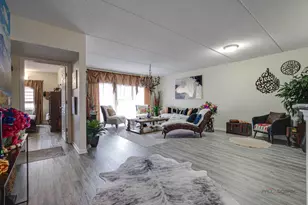 7450 Lincoln Ave, Skokie, IL 60076 - Photo 9