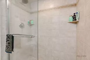 7450 Lincoln Ave, Skokie, IL 60076 - Photo 27