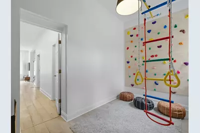 3306 W Le Moyne Street, Chicago, IL 60651 - Photo 13