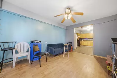 1626 N Saint Louis Avenue, Chicago, IL 60647 - Photo 9