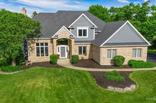 7104 Dove Way, Cary, IL 60013 - Photo 1