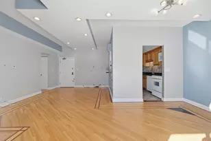 1463 Mercury Dr, Schaumburg, IL 60193 - Photo 7