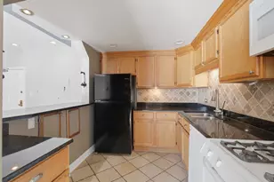 1463 Mercury Dr, Schaumburg, IL 60193 - Photo 9