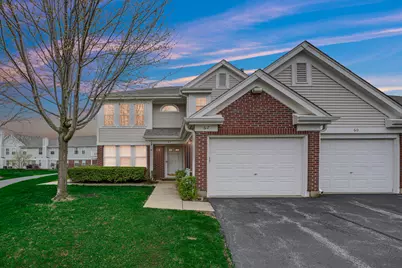 62 Winding Run Lane #62, Streamwood, IL 60107 - Photo 1