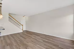 476 Brookside Dr, Oswego, IL 60543 - Photo 5