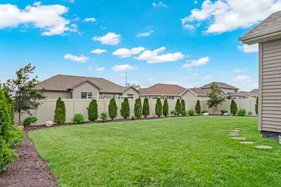 1995 Craftsman Avenue, Bourbonnais, IL 60914 - Photo 23