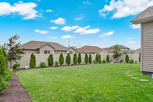 1995 Craftsman Ave, Bourbonnais, IL 60914 - Photo 23