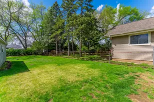 228 S Milton Ave S, Glen Ellyn, IL 60137 - Photo 19