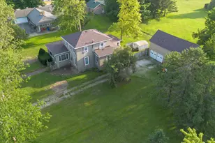 202 S Locust St, Malden, IL 61337 - Photo 37