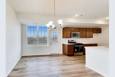 999 Celebration Drive, Aurora, IL 60504 - Photo 7