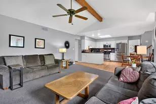 22854 Bussey Dr, Plainfield, IL 60586 - Photo 9