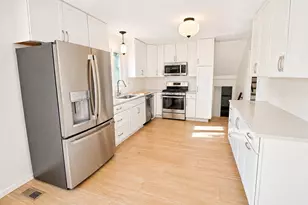 12748 S Elaine Dr, Plainfield, IL 60585 - Photo 9