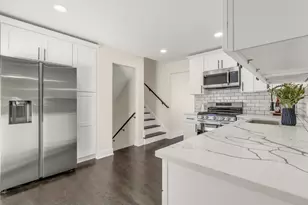 15622 Kenwood Ave, South Holland, IL 60473 - Photo 7