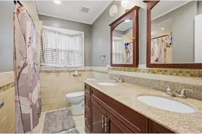 214 N Pleasant Drive, Glenwood, IL 60425 - Photo 9