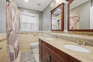 214 N Pleasant Dr, Glenwood, IL 60425 - Photo 9