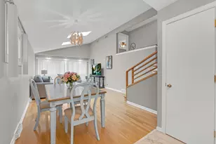 9349 Morgan Ave, Evanston, IL 60203 - Photo 7