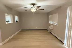 706 Marilyn Ave, Glendale Heights, IL 60139 - Photo 3