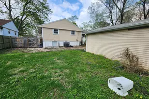 279 Chappel Ave, Calumet City, IL 60409 - Photo 23