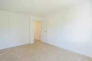 6818 Roberts Dr, Woodridge, IL 60517 - Photo 15