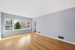 6443 W 26th St, Berwyn, IL 60402 - Photo 5