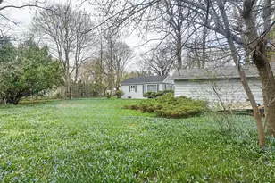 1848 N Sheridan Rd, Waukegan, IL 60087 - Photo 7