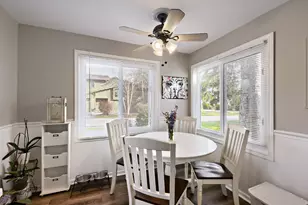 250 Beauteau St, Lake Zurich, IL 60047 - Photo 7