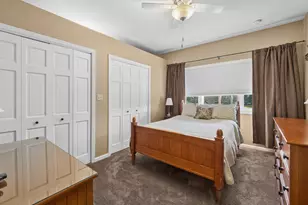 819 S Beverly Ln, Arlington Heights, IL 60005 - Photo 19