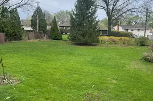 615 E Turner Ave, Roselle, IL 60172 - Photo 21