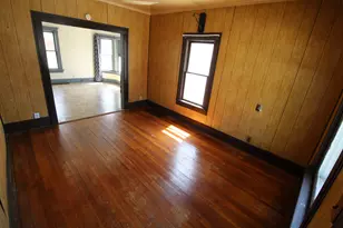 1176 22nd St, Moline, IL 51265 - Photo 3