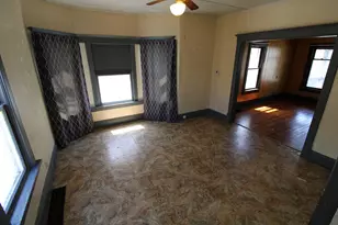 1176 22nd St, Moline, IL 51265 - Photo 5