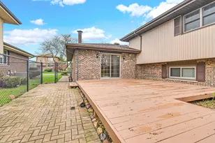 16563 Crescent Ave, Tinley Park, IL 60477 - Photo 23