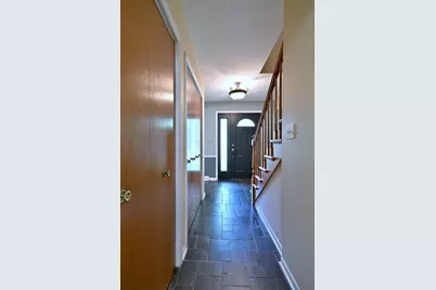 191 S Hawthorne Avenue, Elmhurst, IL 60126 - Photo 5