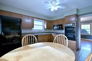 191 S Hawthorne Ave, Elmhurst, IL 60126 - Photo 17