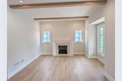 396 S Prospect Avenue, Elmhurst, IL 60126 - Photo 5