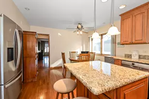 10124 Maple Ave, Oak Lawn, IL 60453 - Photo 13