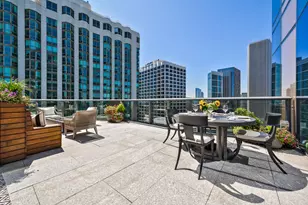 211 N Harbor Dr, Chicago, IL 60601 - Photo 5