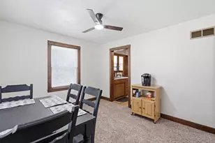 1908 24th St, Moline, IL 61265 - Photo 9