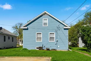 1908 24th St, Moline, IL 61265 - Photo 27
