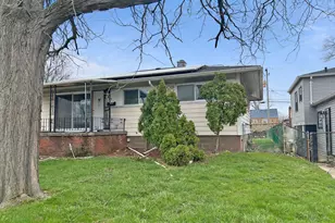 319 Merrill Ave, Calumet City, IL 60409 - Photo 5