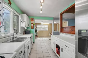 707 N Gray St, Sidell, IL 61876 - Photo 15